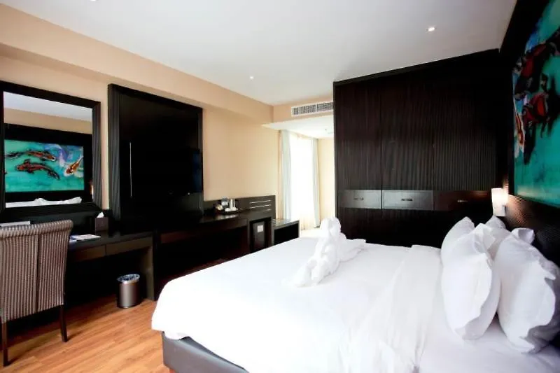 Vouk Hotel Suites, Penang George Town 4*,  Malezja